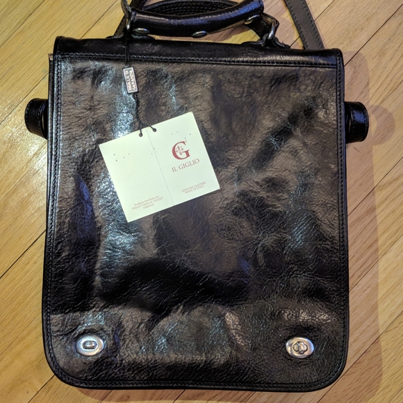 Italian Leather Shoulder Bag Unisex Brand New - Picture 12 of 12